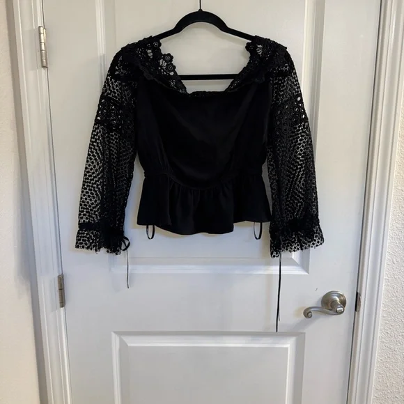 Self-Portrait Black Off-Shoulder Lace Peplum Blouse - Picture 5 of 6